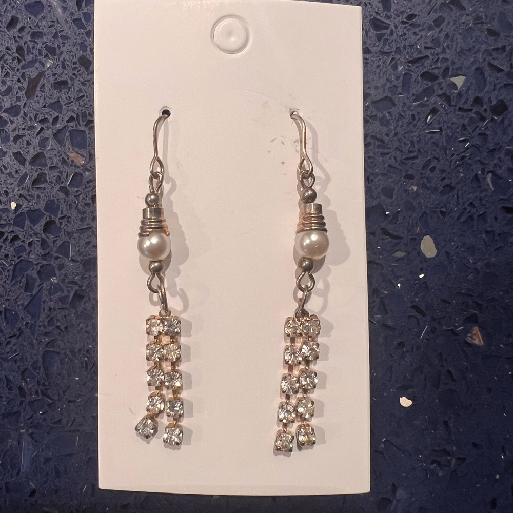 Pearl & Stone drop earrings